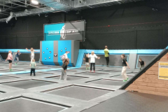 4a-trampoliny1